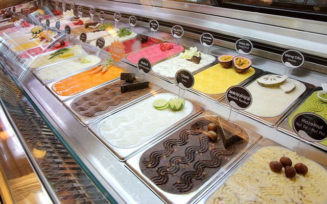 Fanny - Cửa hàng bán kem nổi tiếng tại Hà Nội